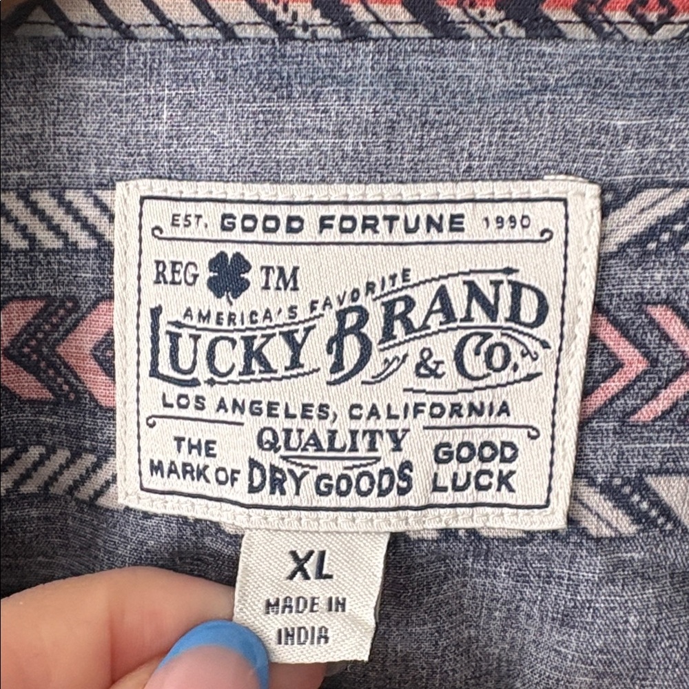 Lucky Brand Short Sleeve Button Up Shirt Navy Western Aztec Snap Closure Sz XL - Picture 3 of 7